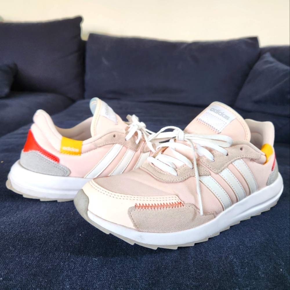 Pink Adidas RetroRun Ortholite Sneakers - EUC